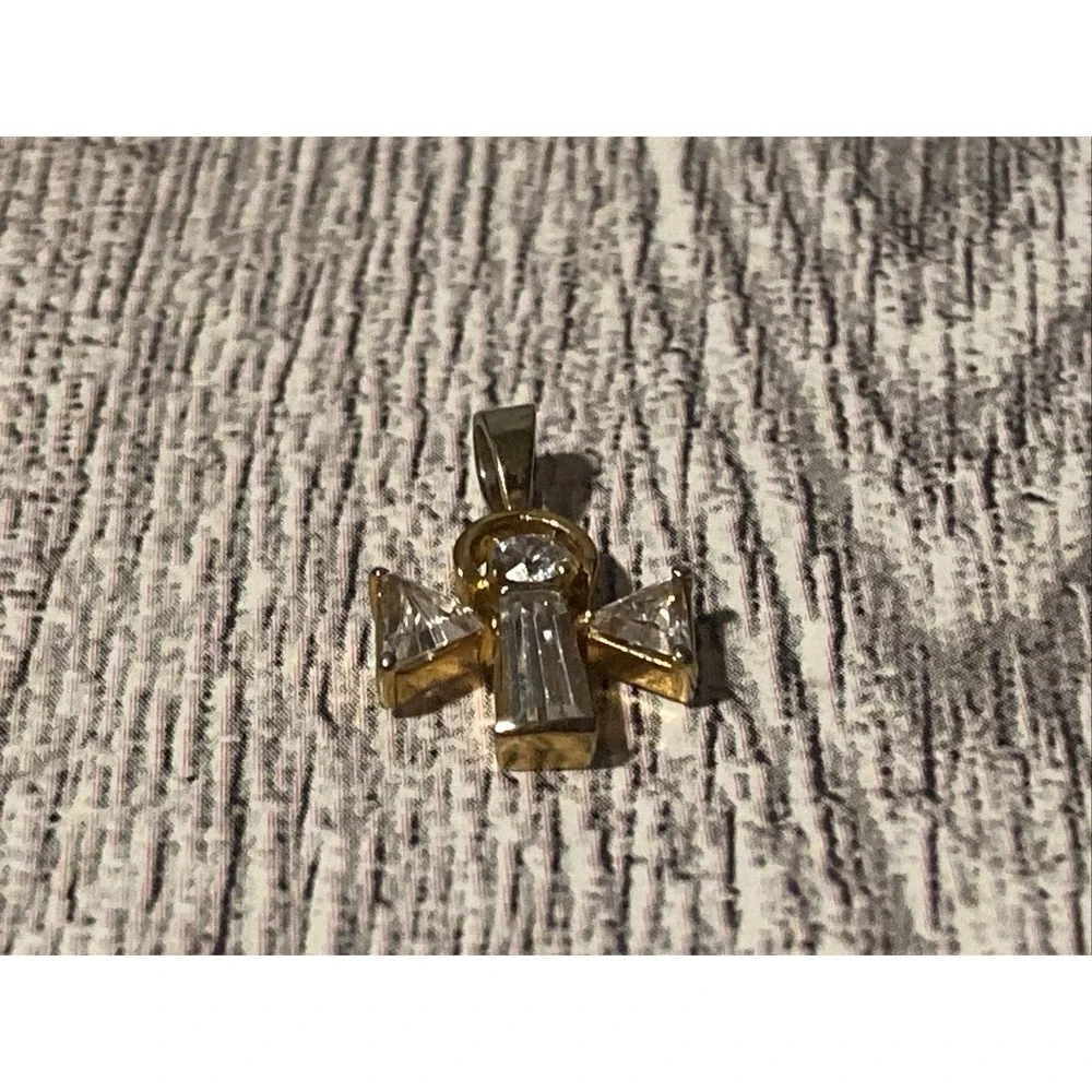 Vintage 14K Gold Filled Rhinestone Angel Cross Pendant 3/4" Guardian Angel - Picture 6 of 10